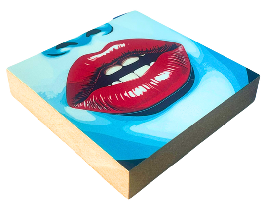 Liegende Ansicht Pop Art Holzbild Lips – buntes Motiv, 10 x 10 cm, moderne Wanddeko
