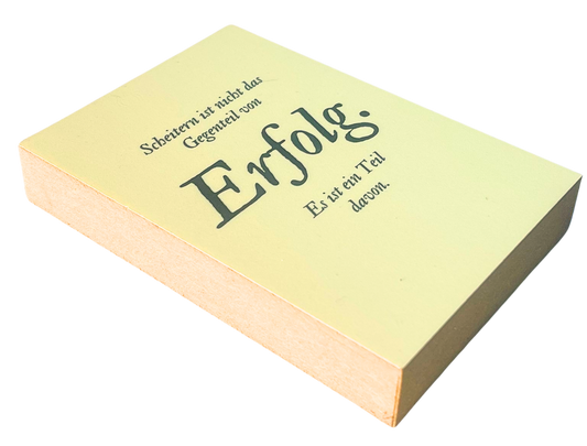 Liegende Ansicht Motivation Holzbild "Scheitern ist nicht..." – inspirierender Spruch im Format 8,5 x 12 cm, Homeoffice-Deko