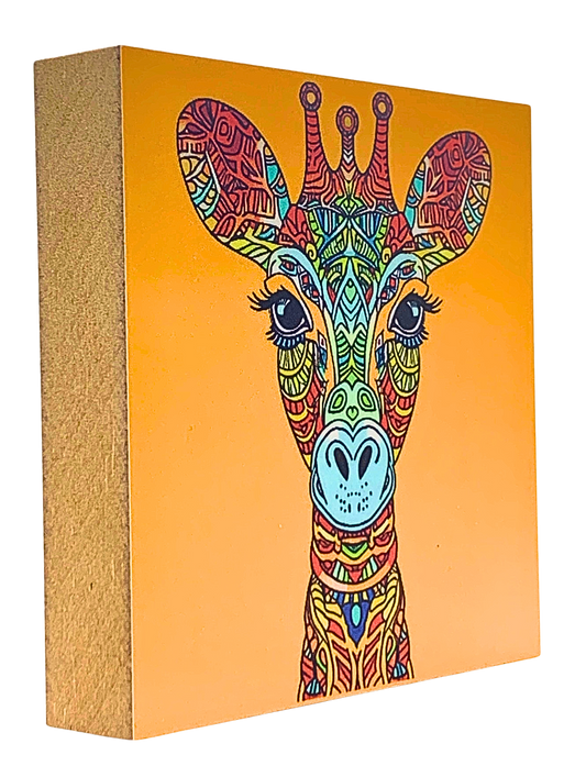 Holzbild 10 x 10 cm mit orangefarbenem Hintergrund und Giraffenkopf mit bunten Mandala-Mustern