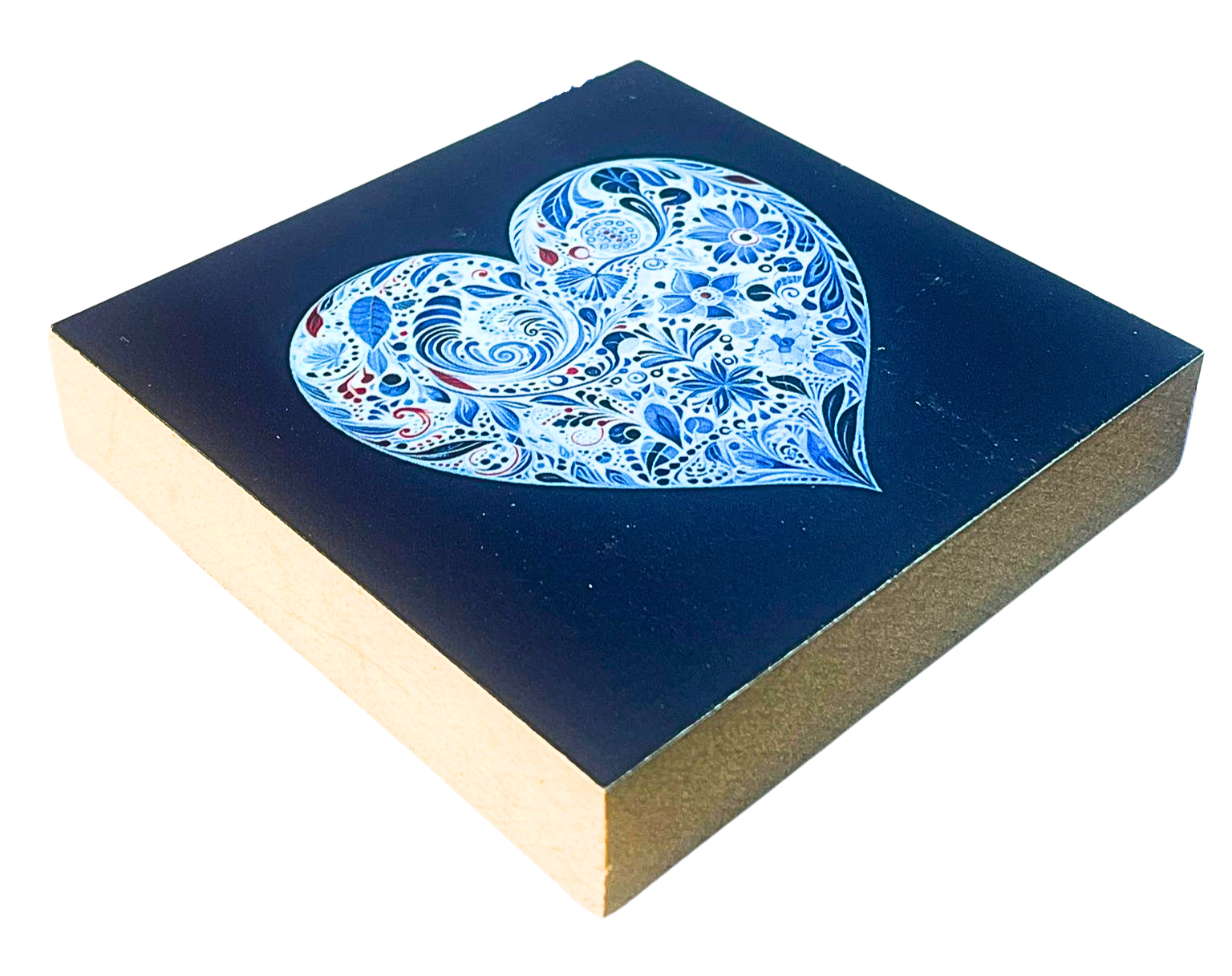 Liegende Ansicht Holzbild 10 x 10 cm mit einem Herz aus blauen, floralen Mustern auf dunkelblauem Hintergrund