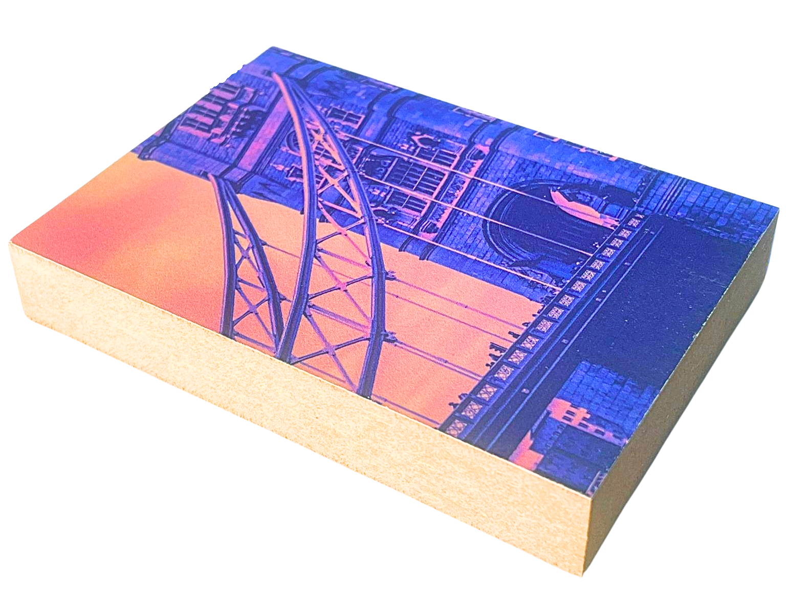 Liegende Ansicht Holzbild mit einem Ausschnitt der Tower Bridge in Violett 